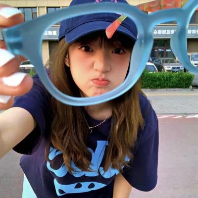 镭射兄弟激战外星人